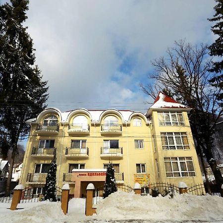 Hotel Shaian Edelweis Zewnętrze zdjęcie