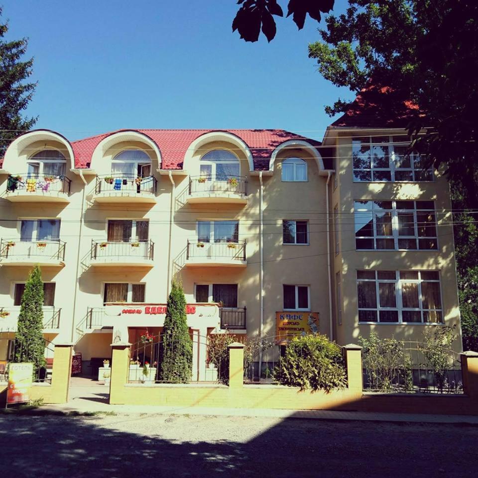 Hotel Shaian Edelweis Zewnętrze zdjęcie